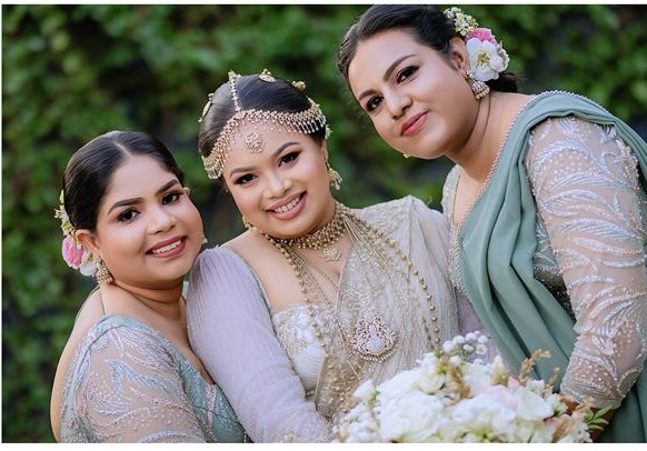 Bridesmaids & Flower Girls 3